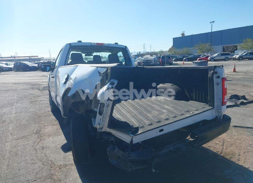 Photo 3 of 2022 Ford F-150 XL (VIN 1FTMF1CB5NKE39967)