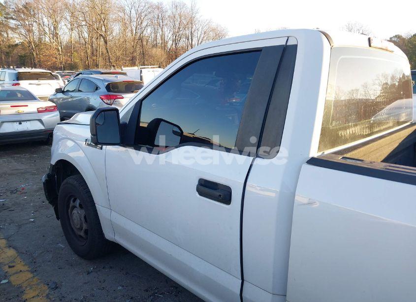 Photo 14 of 2018 Ford F-150 XL (VIN 1FTMF1CB6JKC18260)