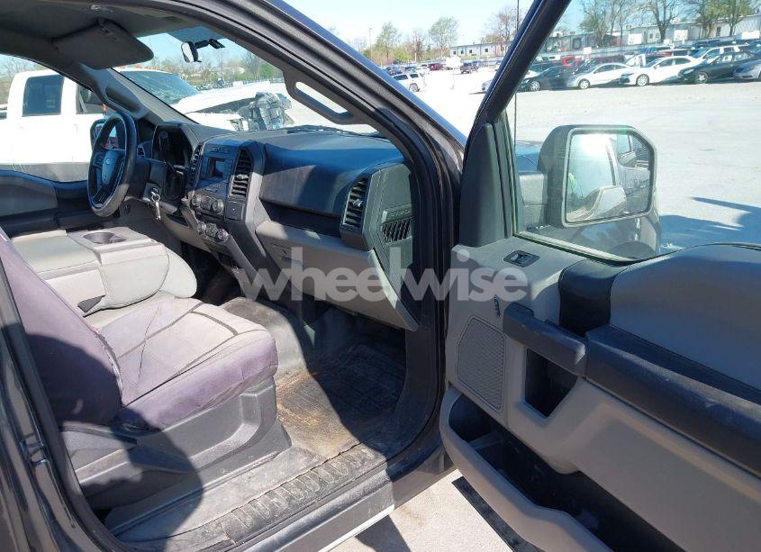 Photo 5 of 2018 Ford F-150 XL (VIN 1FTMF1CB7JKD99241)