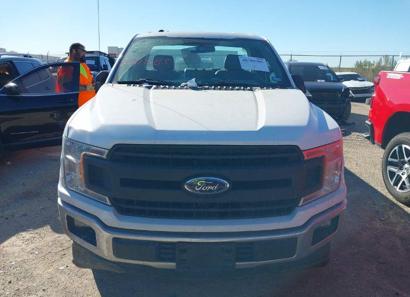 Photo 12 of 2018 Ford F-150 XL (VIN 1FTMF1CB8JKC61496)