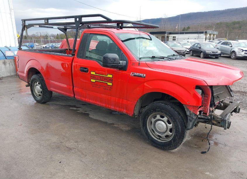 2018 Ford F-150 XL (VIN 1FTMF1CB8JKC72692) main photo