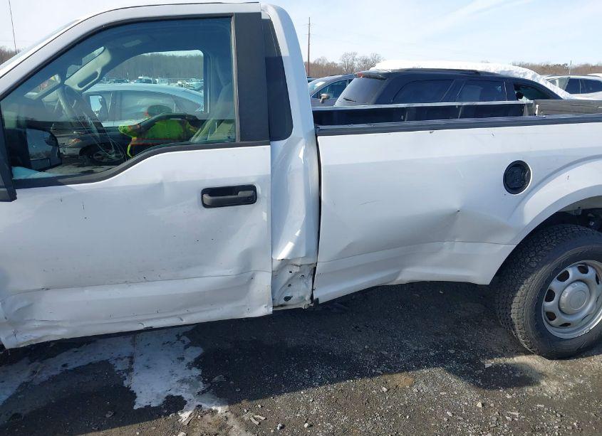 Photo 6 of 2018 Ford F-150 XL (VIN 1FTMF1CB8JKF30967)