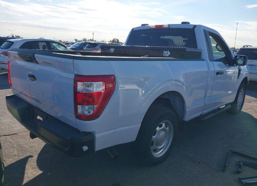 Photo 4 of 2021 Ford F-150 XL (VIN 1FTMF1CB8MKE48127)