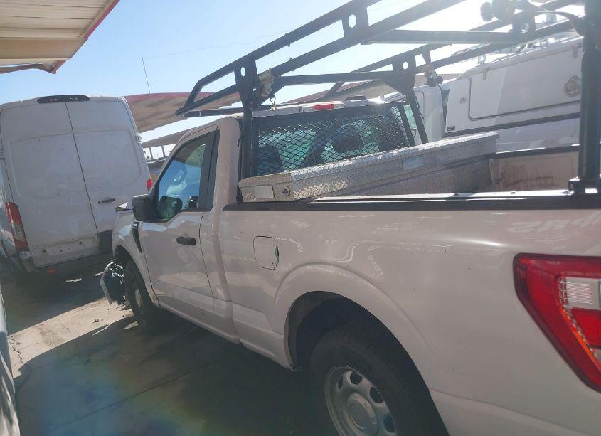 Photo 13 of 2022 Ford F-150 XL (VIN 1FTMF1CB8NKE00094)