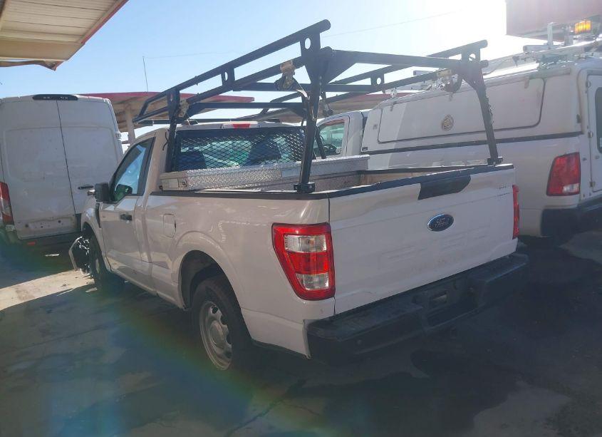 Photo 3 of 2022 Ford F-150 XL (VIN 1FTMF1CB8NKE00094)