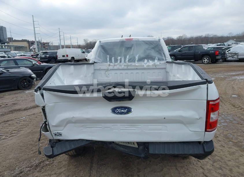 Photo 16 of 2018 Ford F-150 XL (VIN 1FTMF1CB9JKF69812)