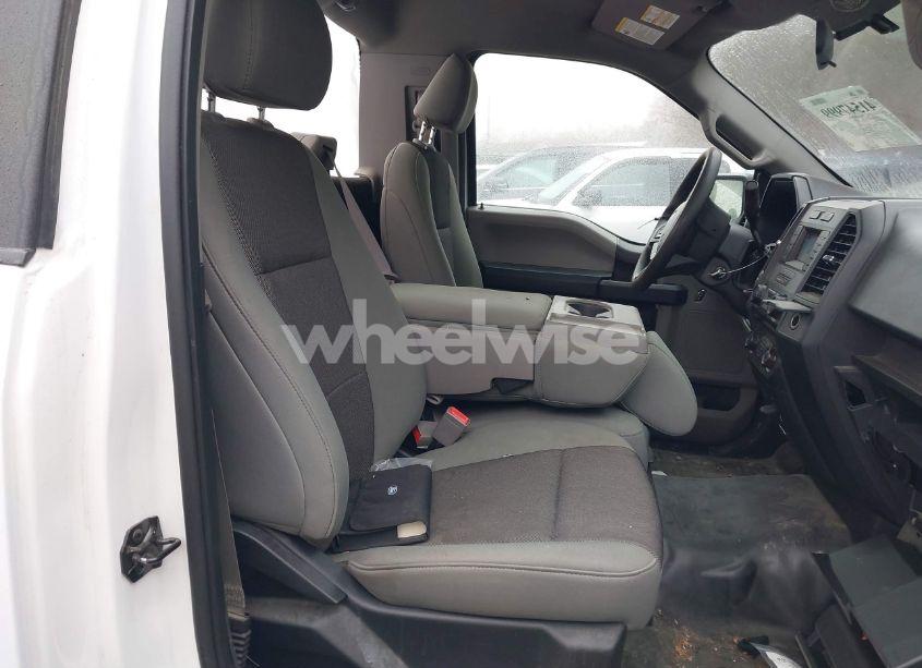 Photo 8 of 2018 Ford F-150 XL (VIN 1FTMF1CB9JKF69812)