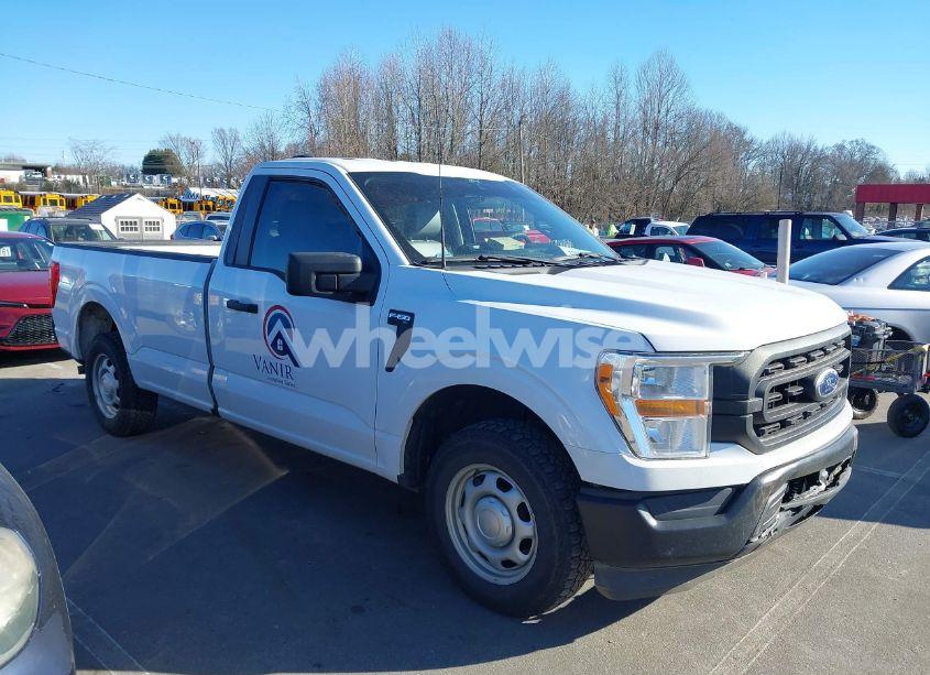 2022 Ford F-150 XL (VIN 1FTMF1CBXNKD27102) main photo