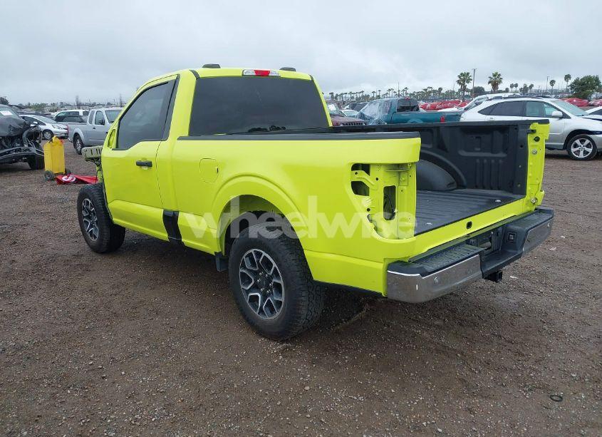 Photo 3 of 2022 Ford F-150 XL (VIN 1FTMF1CBXNKE01540)