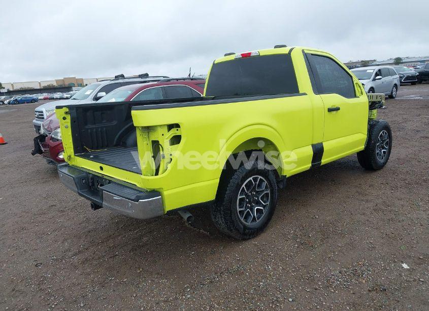 Photo 4 of 2022 Ford F-150 XL (VIN 1FTMF1CBXNKE01540)