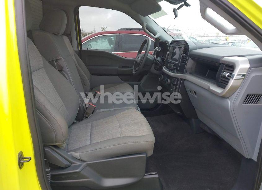 Photo 5 of 2022 Ford F-150 XL (VIN 1FTMF1CBXNKE01540)