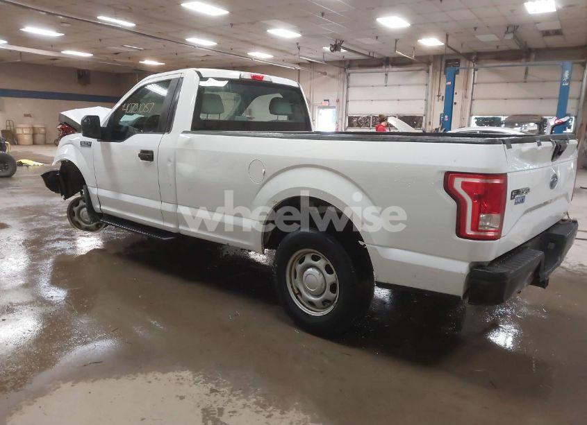 Photo 3 of 2016 Ford F-150 XL (VIN 1FTMF1CF5GKE20793)