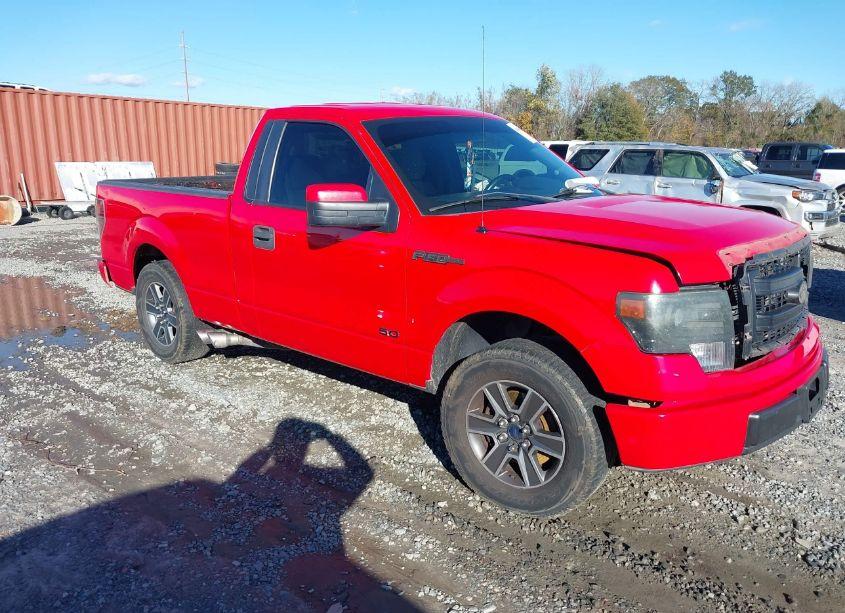 2014 Ford F-150 STX (VIN 1FTMF1CFXEFC39629) main photo