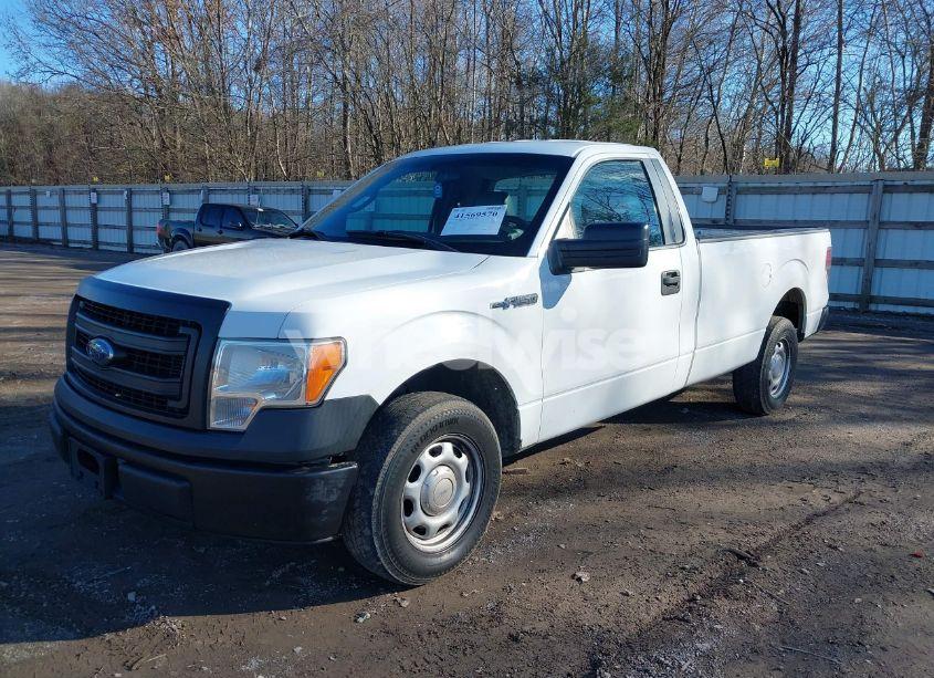 Photo 2 of 2013 Ford F-150 XL (VIN 1FTMF1CM0DKG18613)