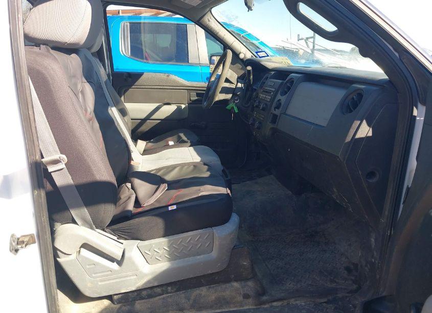 Photo 5 of 2014 Ford F-150 XL (VIN 1FTMF1CM0EKG45893)