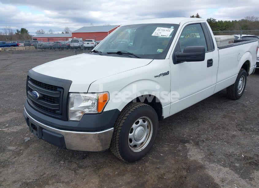 Photo 2 of 2013 Ford F-150 XL (VIN 1FTMF1CM1DKD13668)