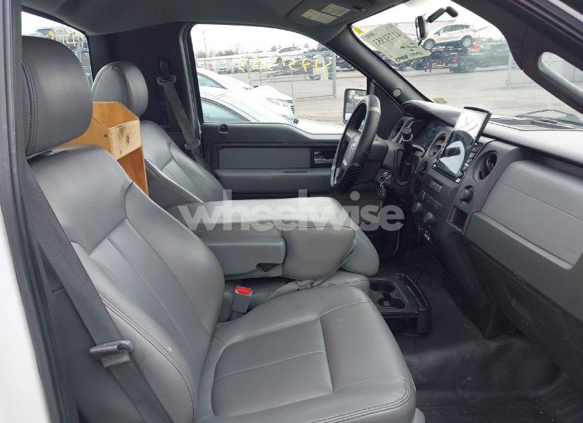 Photo 5 of 2013 Ford F-150 XL (VIN 1FTMF1CM1DKD13668)