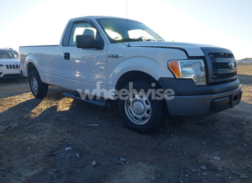 2013 Ford F-150 XL (VIN 1FTMF1CM2DKD27546) main photo
