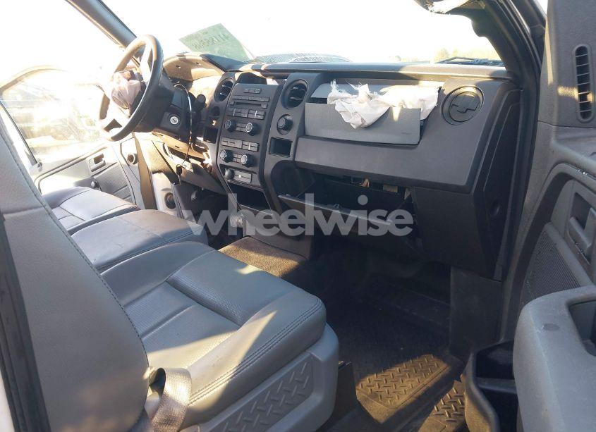 Photo 5 of 2013 Ford F-150 XL (VIN 1FTMF1CM2DKD27546)