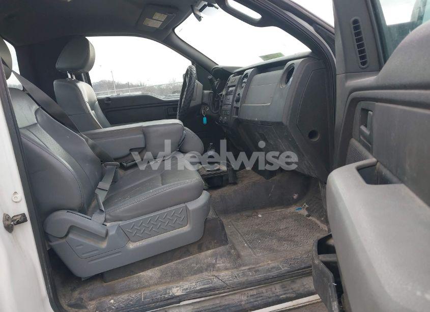 Photo 5 of 2013 Ford F-150 XL (VIN 1FTMF1CM2DKE62624)