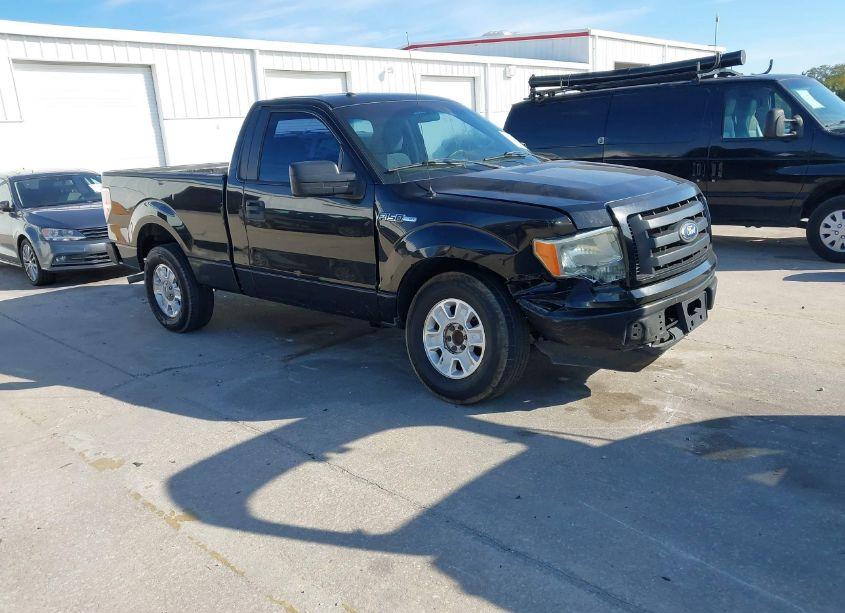 2011 Ford F-150 STX (VIN 1FTMF1CM3BFA49746) main photo