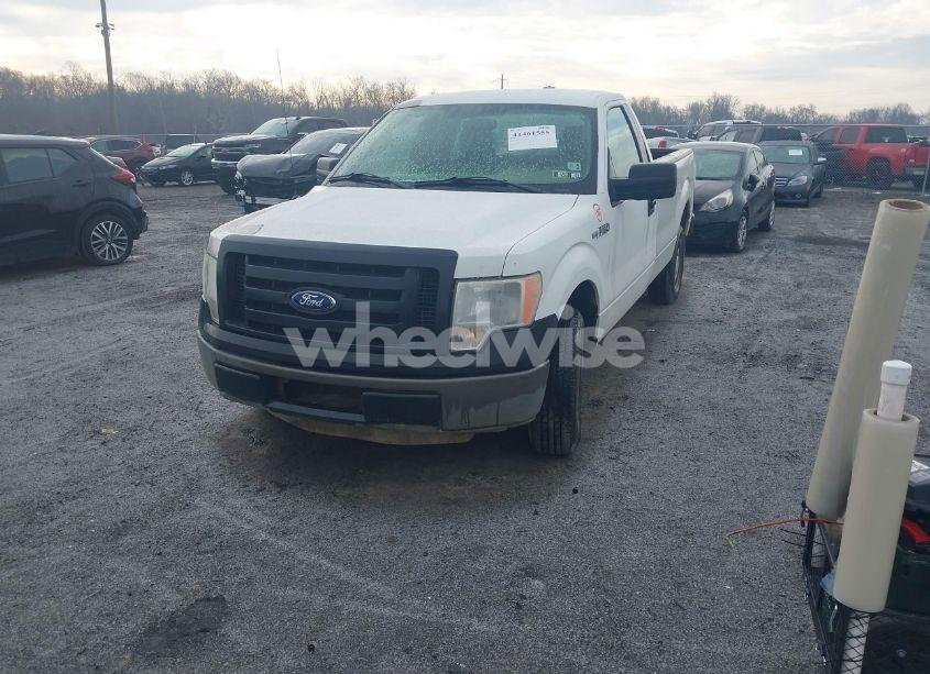 Photo 2 of 2011 Ford F-150 XL (VIN 1FTMF1CM3BKE12845)