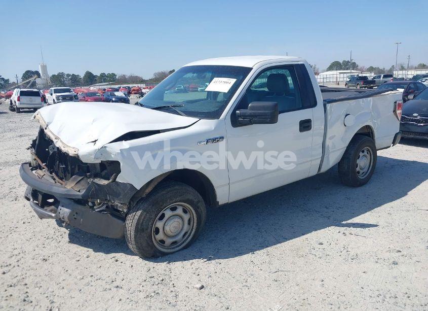 Photo 2 of 2013 Ford F-150 XL (VIN 1FTMF1CM3DFC16898)