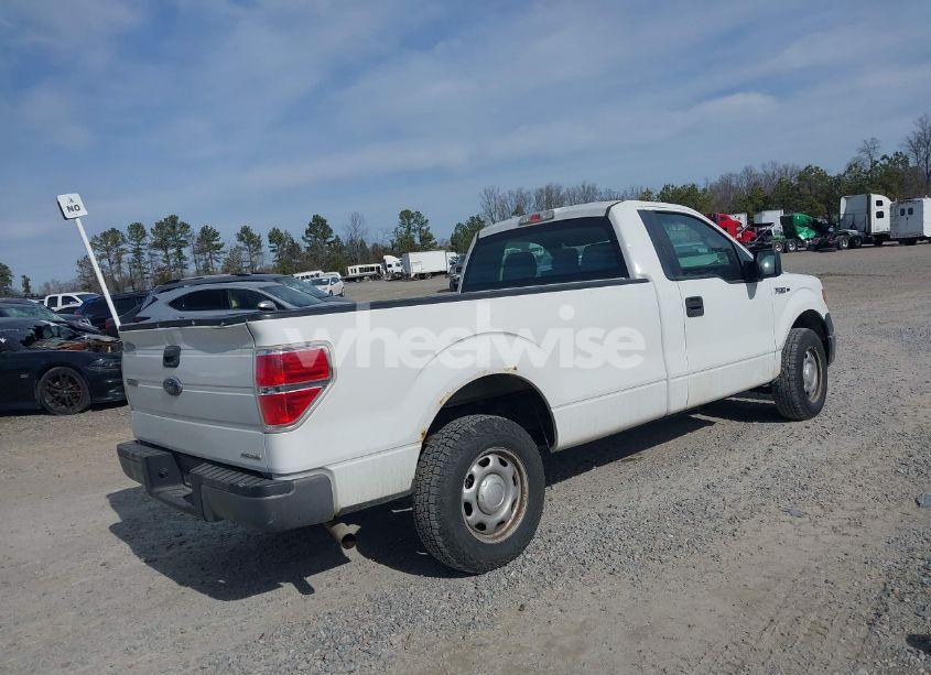 Photo 4 of 2013 Ford F-150 XL (VIN 1FTMF1CM4DKE80784)
