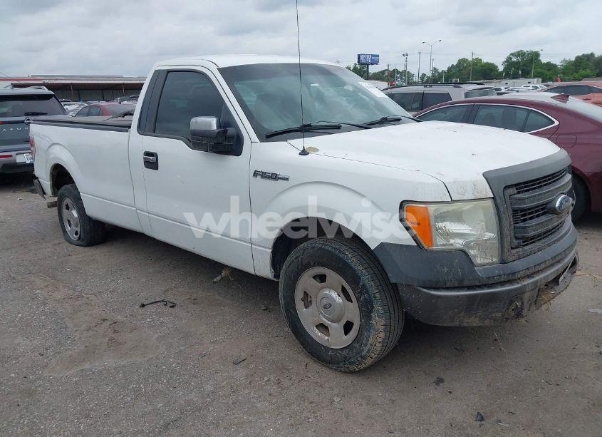 2013 Ford F-150 XL (VIN 1FTMF1CM4DKF21429) main photo