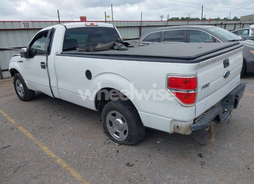Photo 3 of 2013 Ford F-150 XL (VIN 1FTMF1CM4DKF21429)