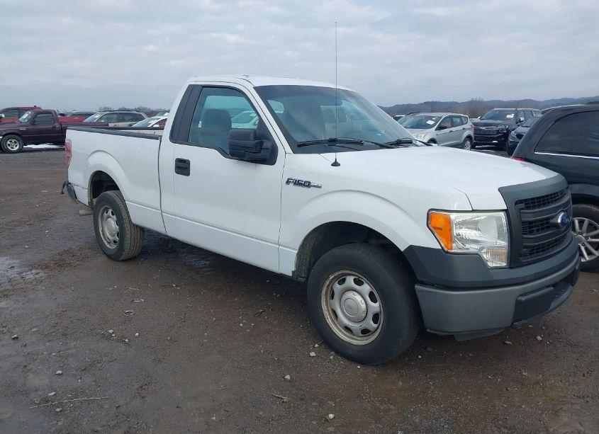 2014 Ford F-150 XL (VIN 1FTMF1CM4EFB14768) main photo