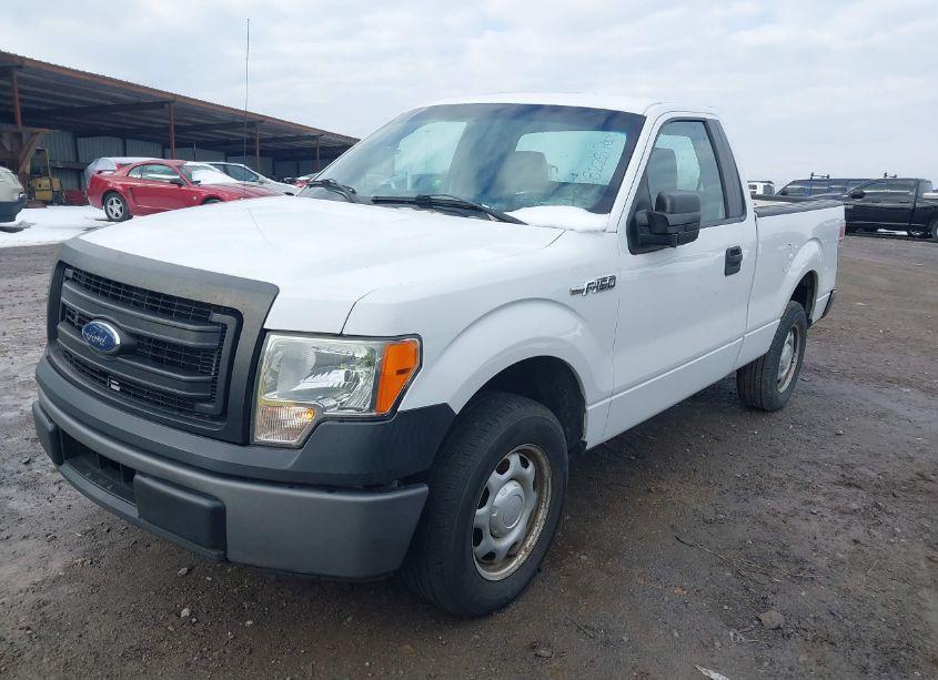 Photo 2 of 2014 Ford F-150 XL (VIN 1FTMF1CM4EFB14768)