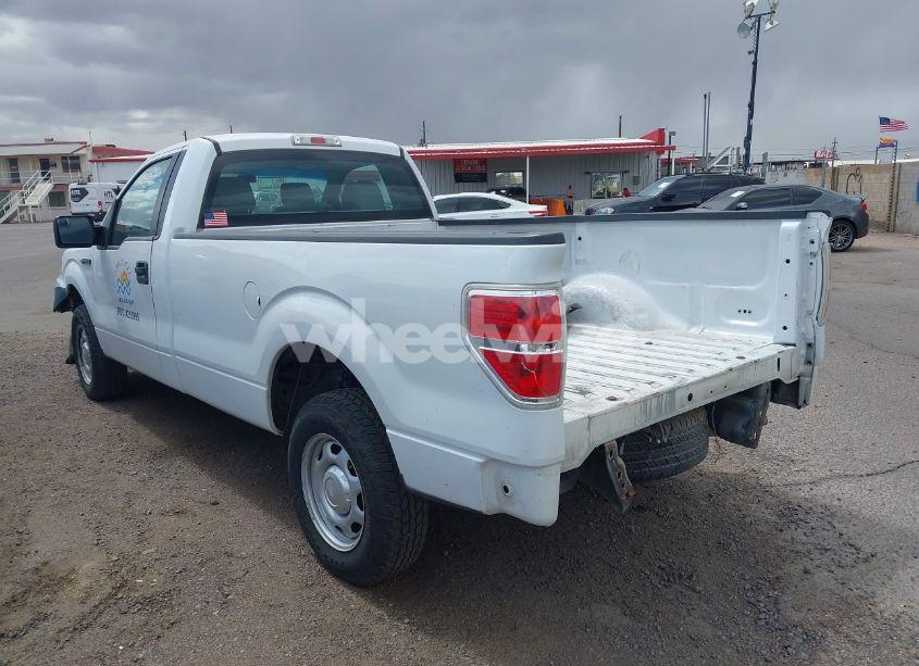Photo 3 of 2014 Ford F-150 (VIN 1FTMF1CM4EKE98669)