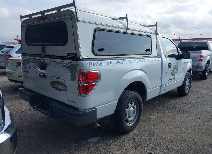 Photo 4 of 2014 Ford F-150 XL (VIN 1FTMF1CM4EKG36789)