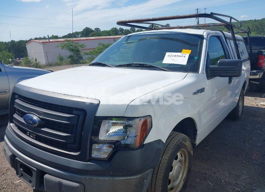 Photo 2 of 2013 Ford F-150 XL (VIN 1FTMF1CM5DKD84369)