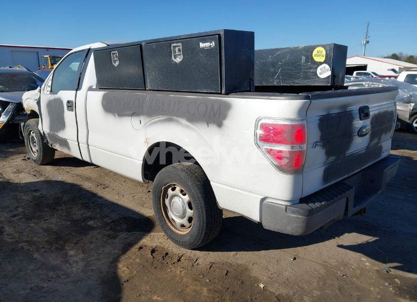 Photo 3 of 2013 Ford F-150 XL (VIN 1FTMF1CM5DKE24563)