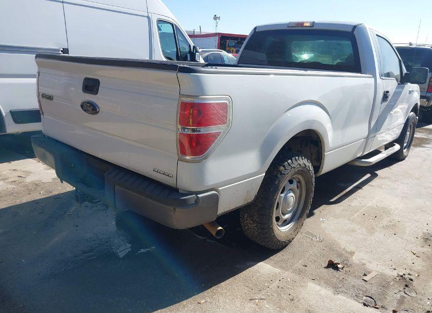 Photo 4 of 2013 Ford F-150 XL (VIN 1FTMF1CM5DKF46646)