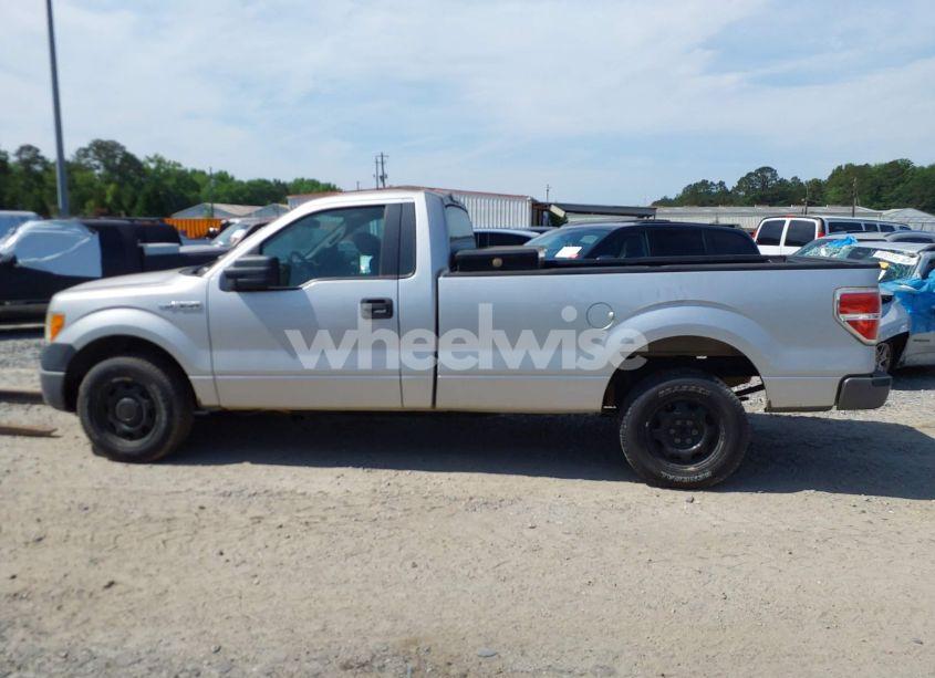 Photo 14 of 2014 Ford F-150 XL (VIN 1FTMF1CM5EKD55570)