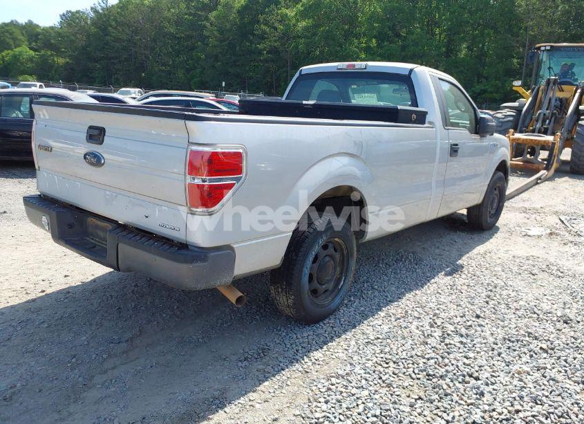 Photo 4 of 2014 Ford F-150 XL (VIN 1FTMF1CM5EKD55570)