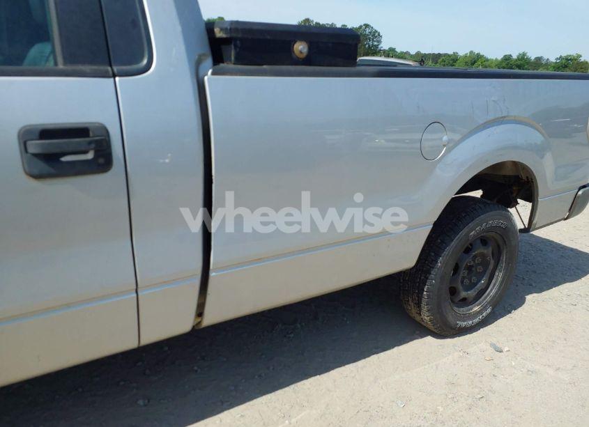 Photo 6 of 2014 Ford F-150 XL (VIN 1FTMF1CM5EKD55570)