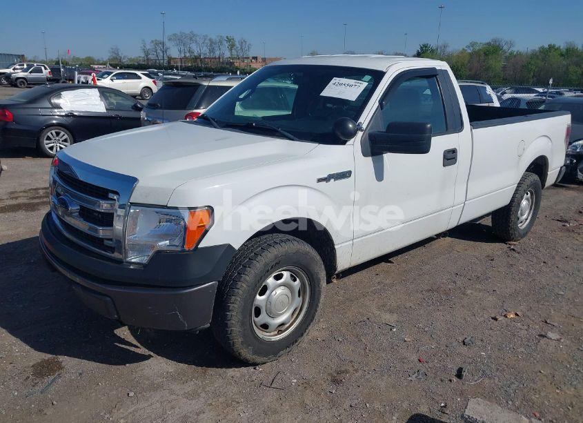 Photo 2 of 2014 Ford F-150 XL (VIN 1FTMF1CM5EKE76437)