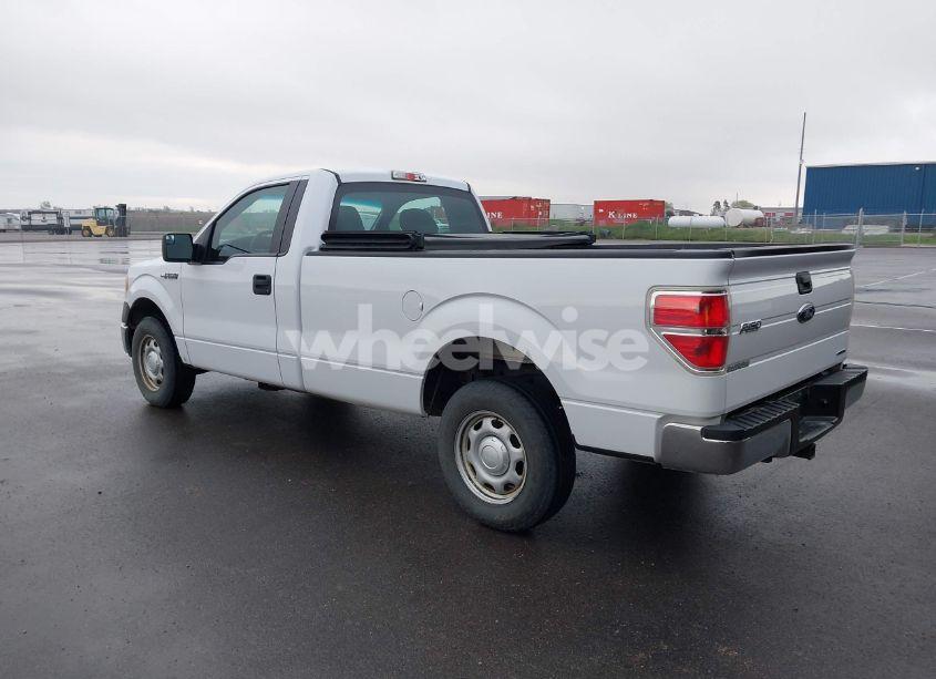 Photo 3 of 2014 Ford F-150 XL (VIN 1FTMF1CM5EKF25426)