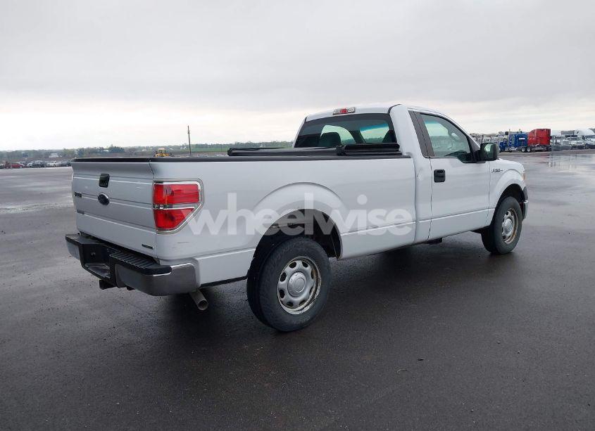 Photo 4 of 2014 Ford F-150 XL (VIN 1FTMF1CM5EKF25426)