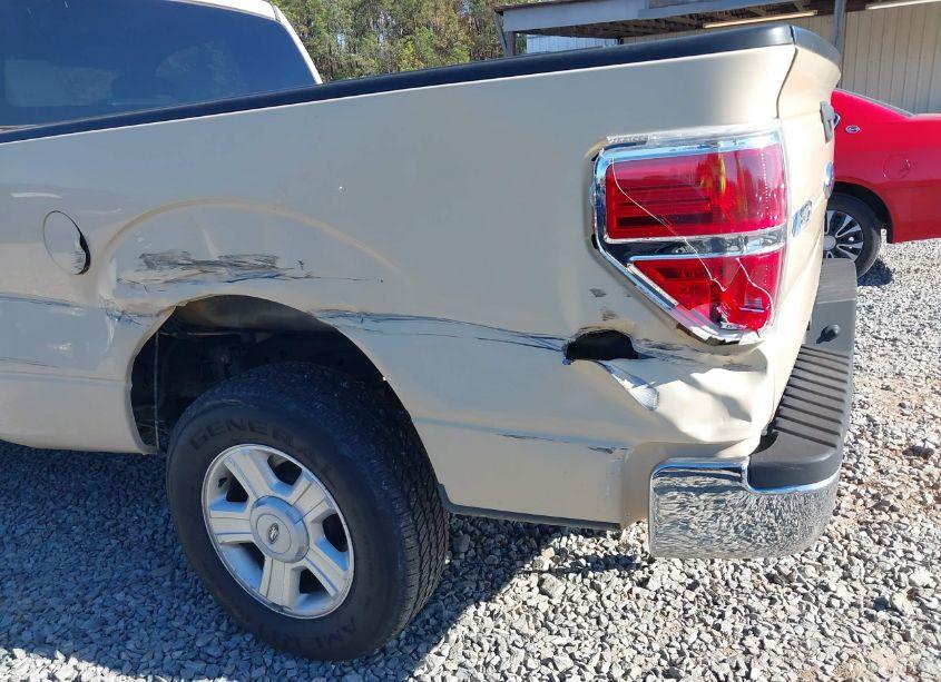 Photo 6 of 2011 Ford F-150 XL (VIN 1FTMF1CM6BFA10956)