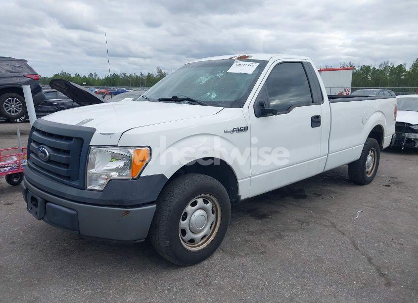 Photo 2 of 2012 Ford F-150 XL (VIN 1FTMF1CM6CKD31873)