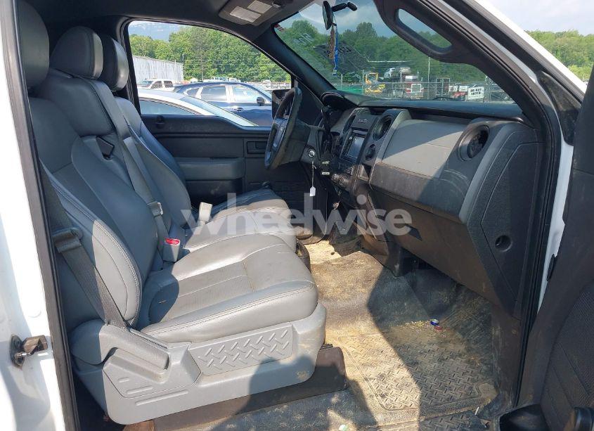 Photo 5 of 2013 Ford F-150 XL (VIN 1FTMF1CM6DFC50916)