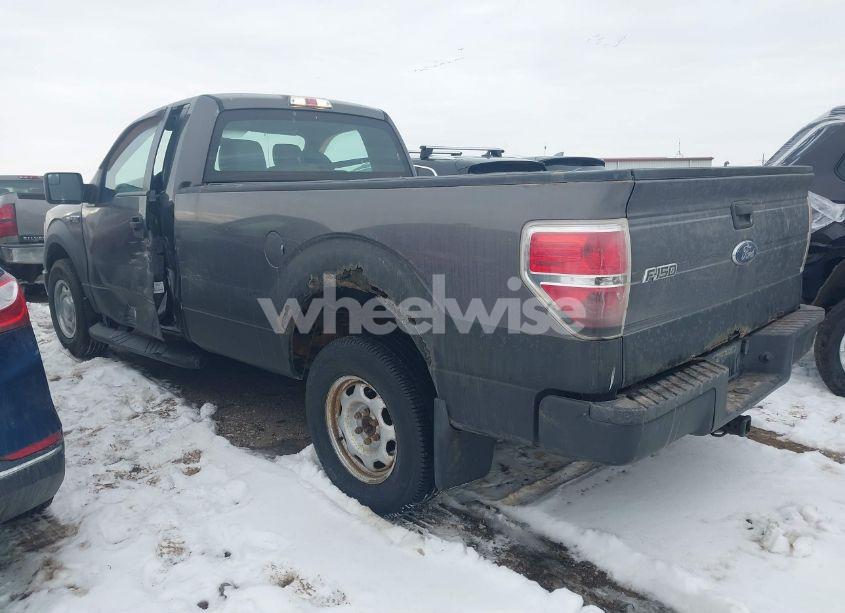 Photo 3 of 2013 Ford F-150 XL (VIN 1FTMF1CM6DKE13524)