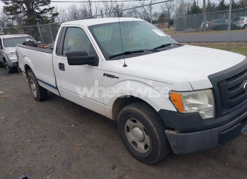 2011 Ford F-150 XL (VIN 1FTMF1CM7BKD67313) main photo