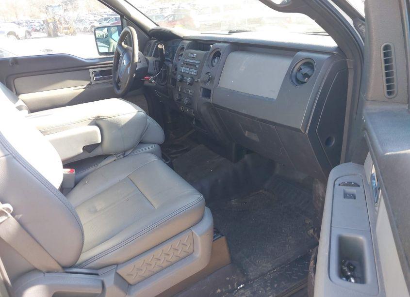 Photo 5 of 2011 Ford F-150 XL (VIN 1FTMF1CM7BKD68896)