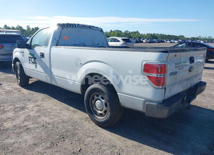 Photo 3 of 2013 Ford F-150 XL (VIN 1FTMF1CM8DKD45632)